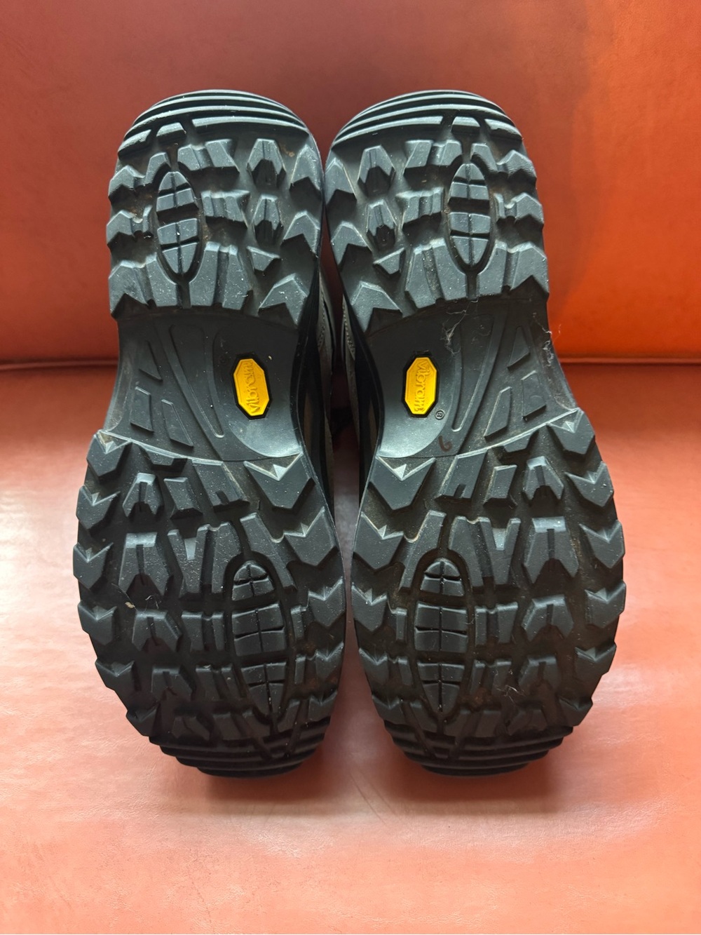 LOWA Renegade Men's Brown Gore Tex Waterproof Hiking Boots - Picture 6 of 8